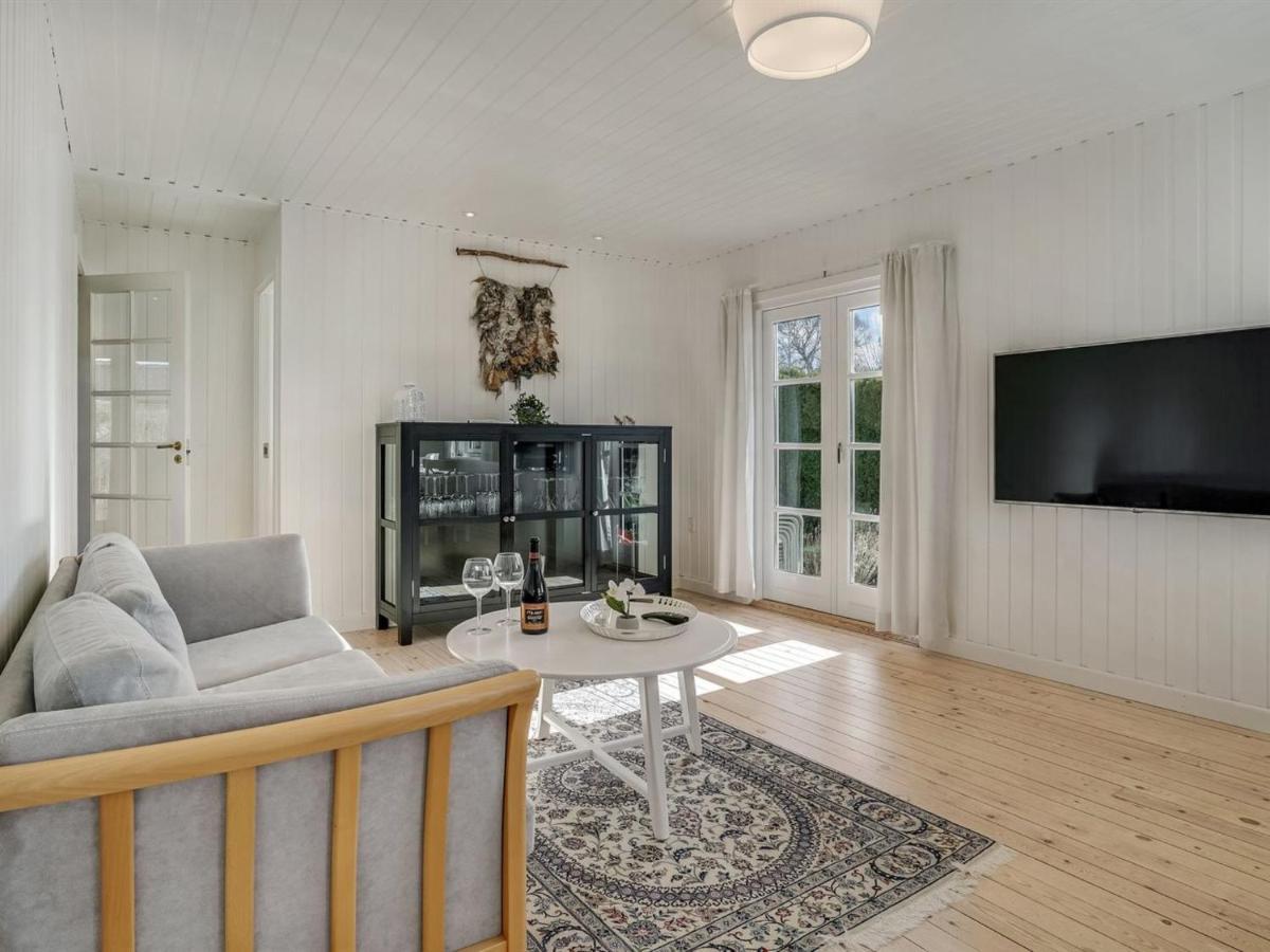 Holiday Home Ghita - 1-2Km From The Sea In Sealand By Interhome Hornbæk Kültér fotó